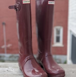 Size 10 original tall women's Hunter boots merlot